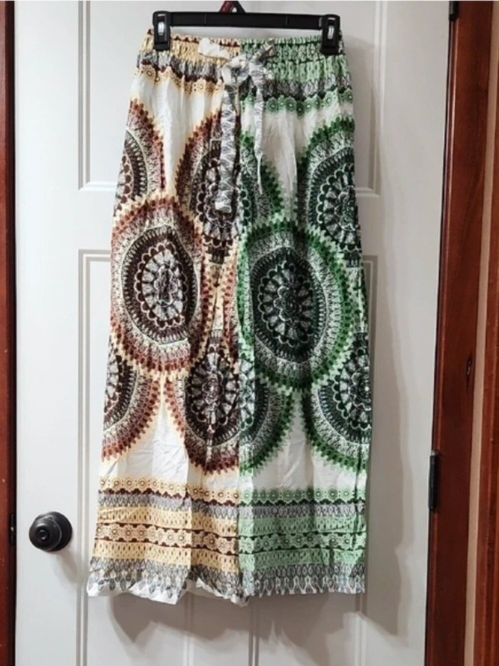 NWT Kathmandu 2 Tone Pants